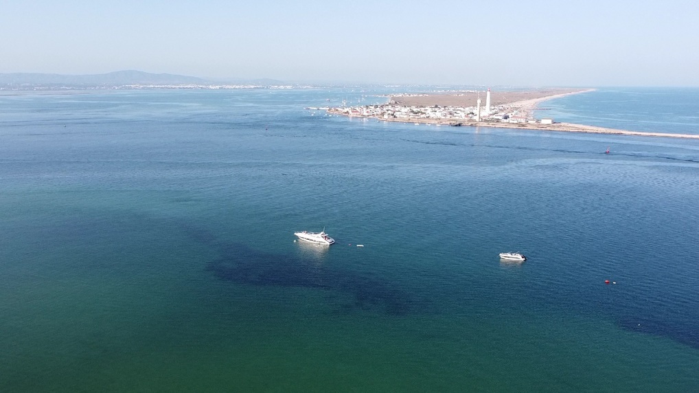 ria formosa island boat tours from drone perspective